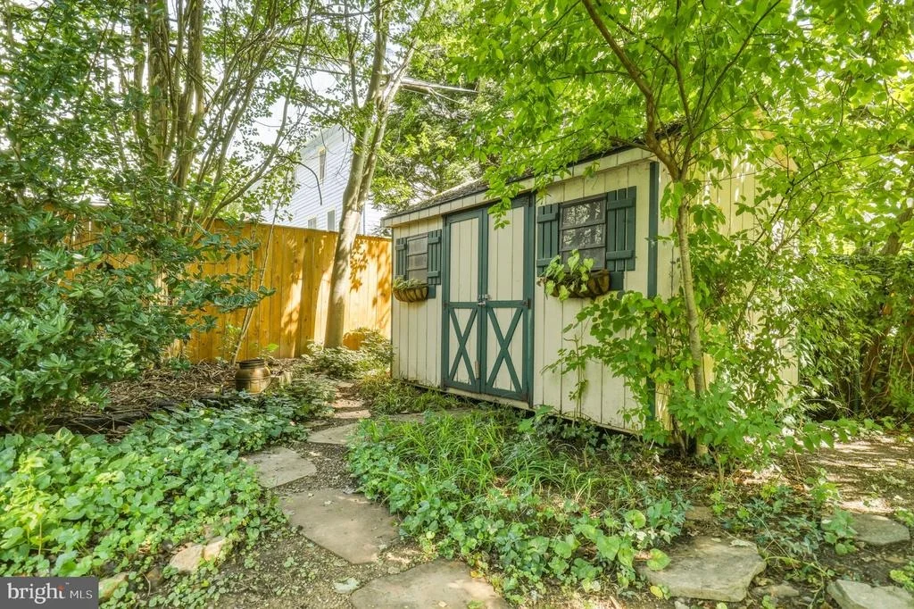 Photo of 4705 MORGAN DRIVE