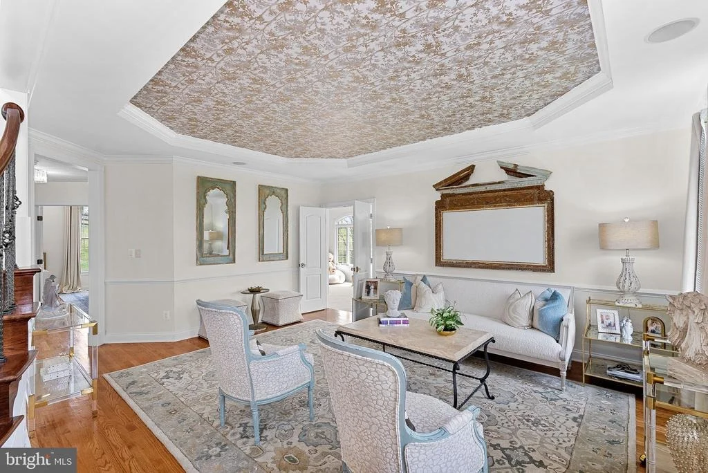 Photo of 15064 BARLOW DRIVE