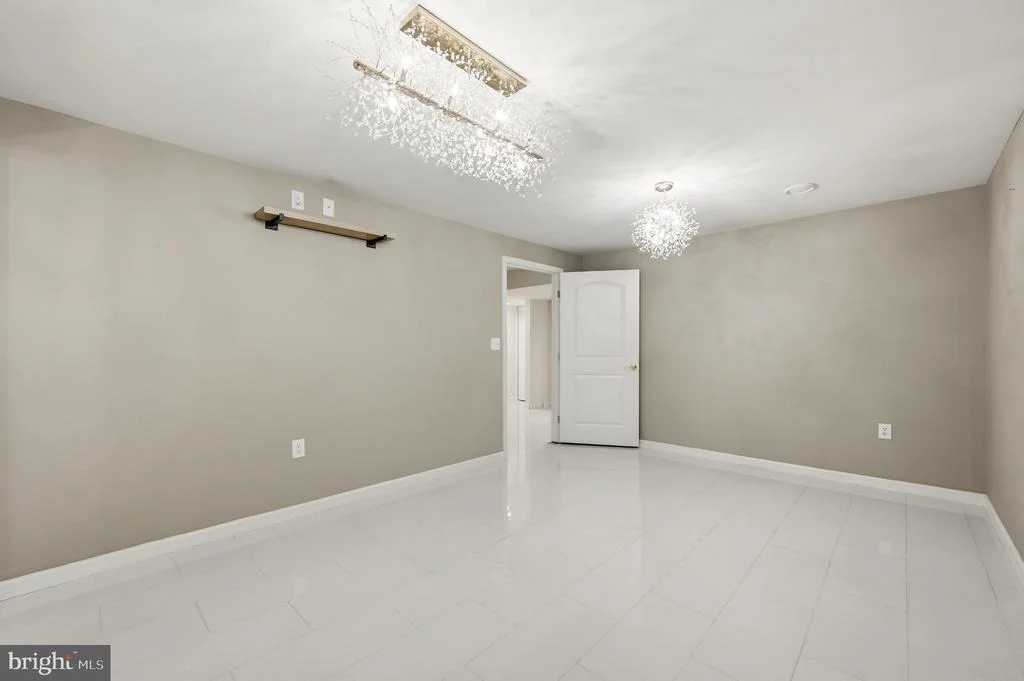 Photo of 210 WOODS DRIVE