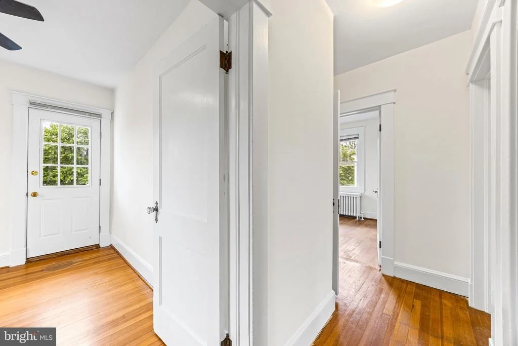 Photo of 1257 CIRCLE DRIVE