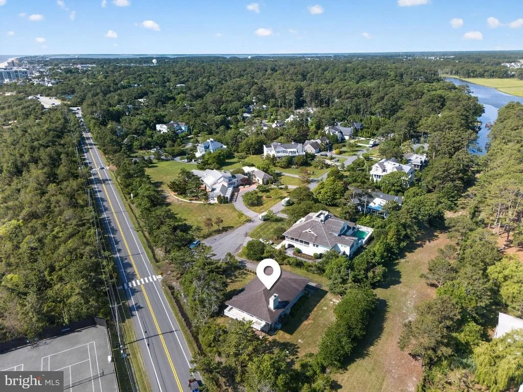 Photo of 1 TIDEWATERS ROAD