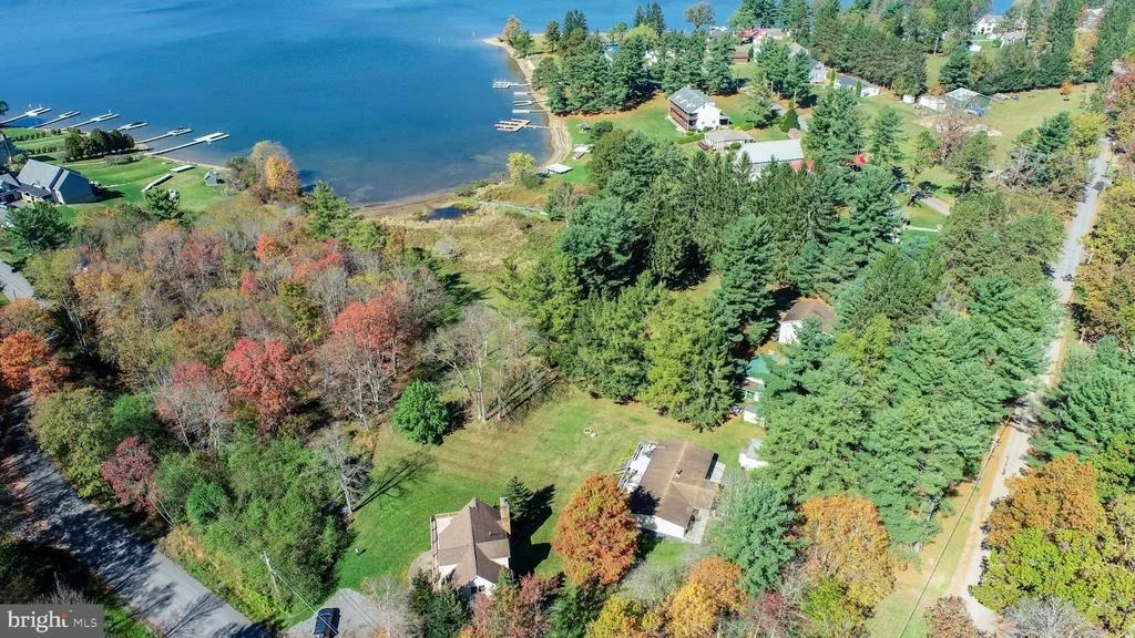 Photo of 32 HAZELHURST LANE