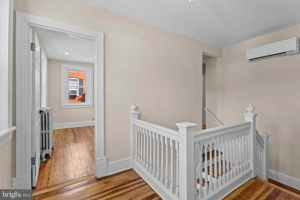 Photo of 6822 BUCKINGHAM LANE