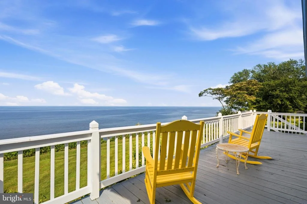 Photo of 5424 BEACH DRIVE
