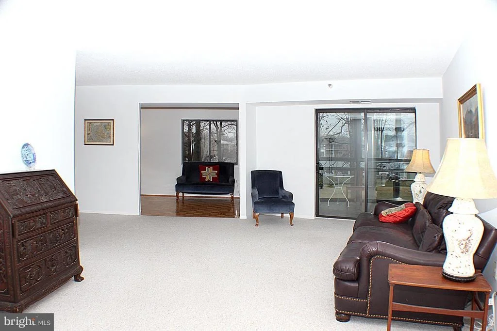 Photo of Unit 1218 at 15101 INTERLACHEN DRIVE