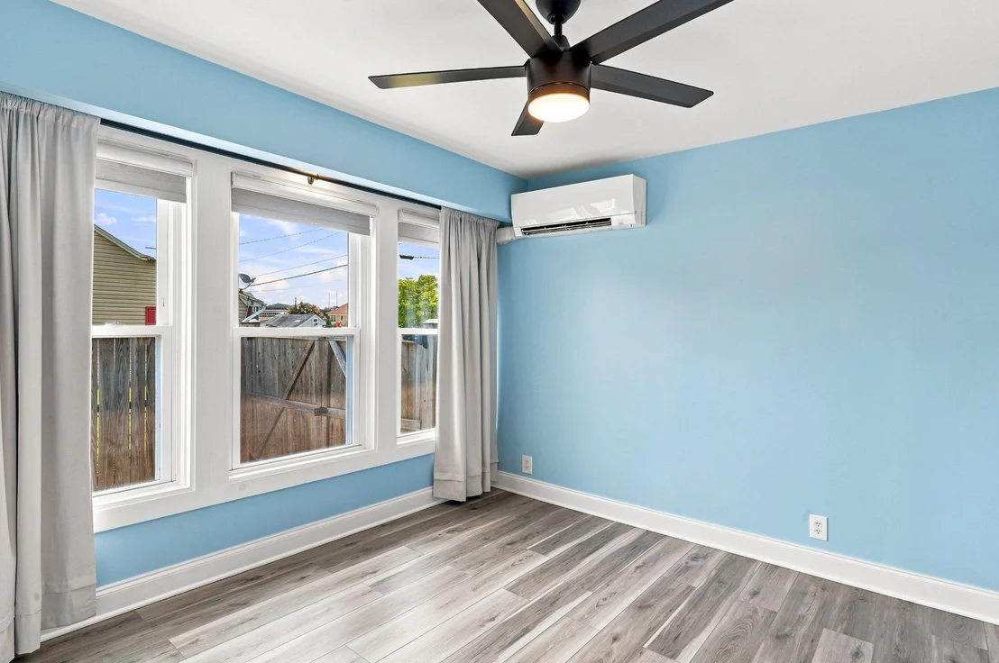 Photo of 2908 MAIN STREET