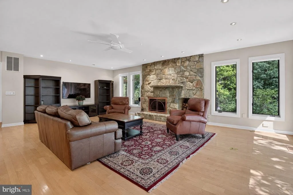 Photo of 10801 BALANTRE LANE