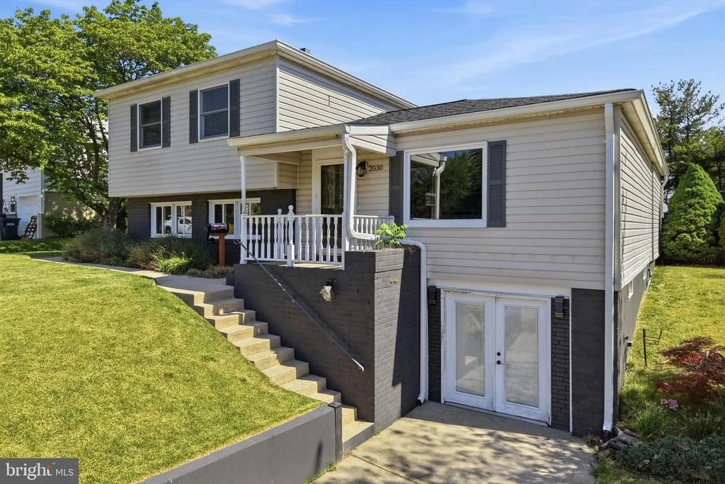 Photo of 2030 CHERRY ROAD