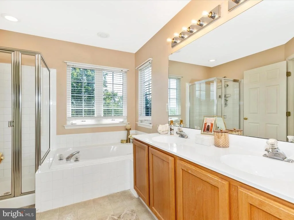 Photo of 1402 MARIAN WAY