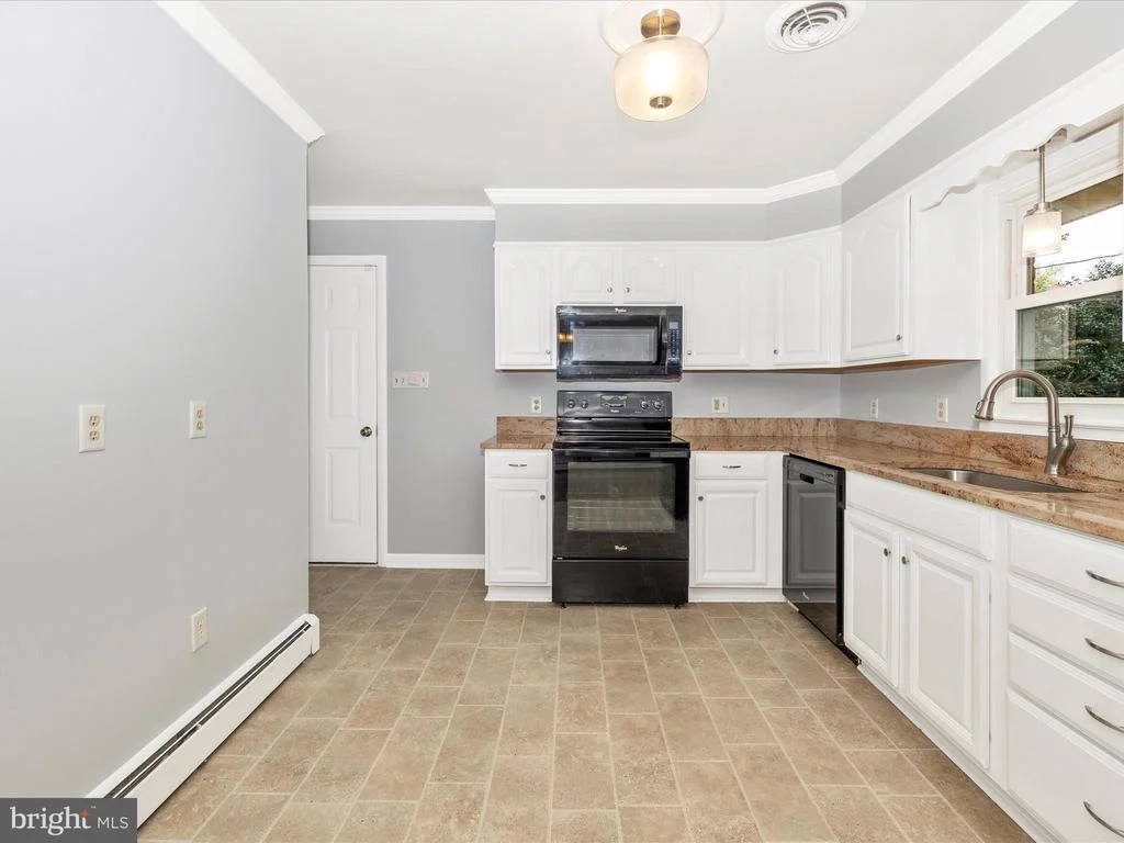Photo of 7 FAIRVIEW AVENUE