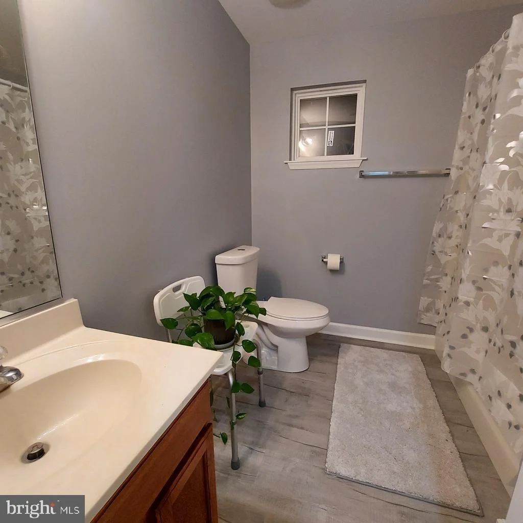Photo of 8904 BALLARD LANE