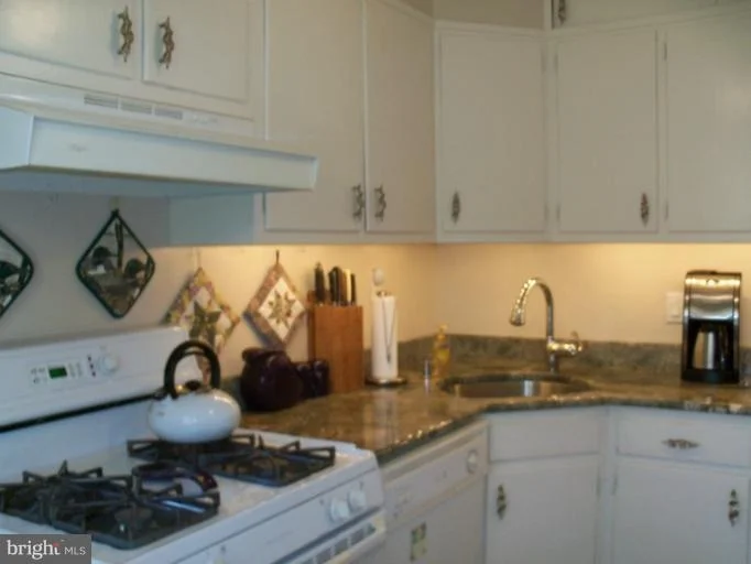 Photo of 9803 FOREST GROVE DRIVE
