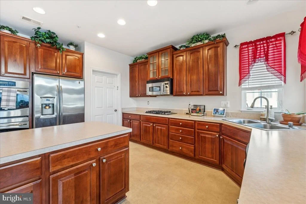 Photo of 10902 SIR PAUL PLACE