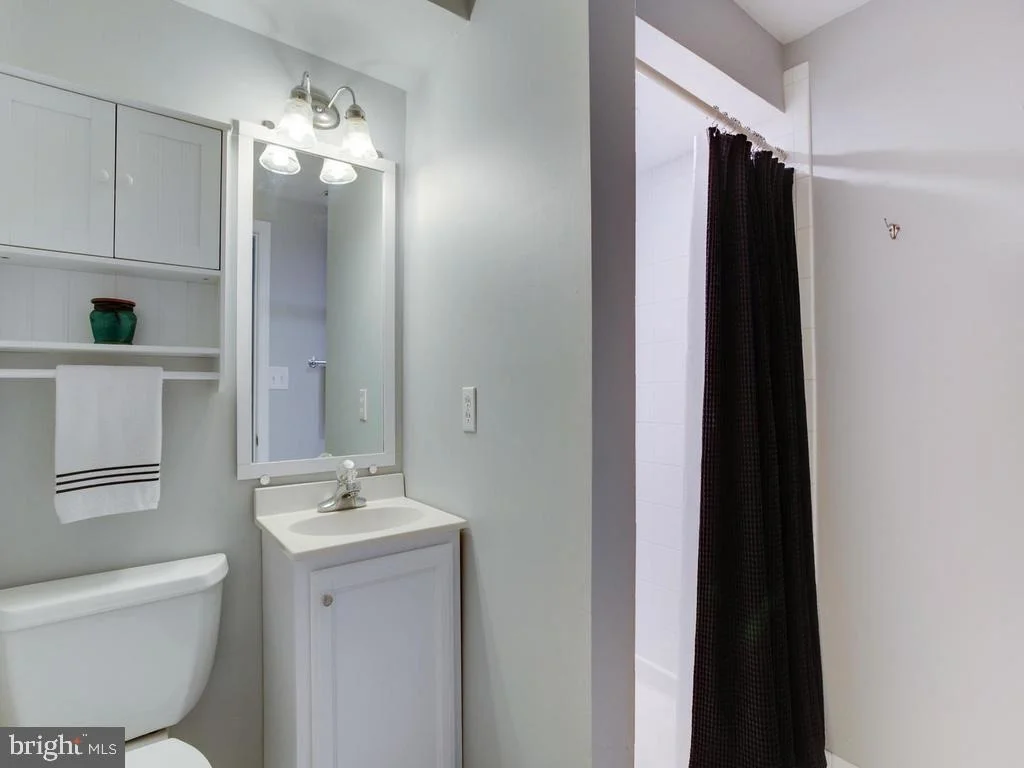 Photo of 132 OAKWOOD ROAD