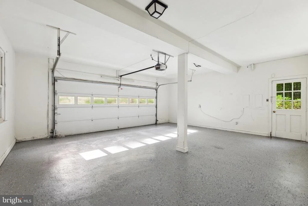 Photo of 10424 HAMPTON ROAD