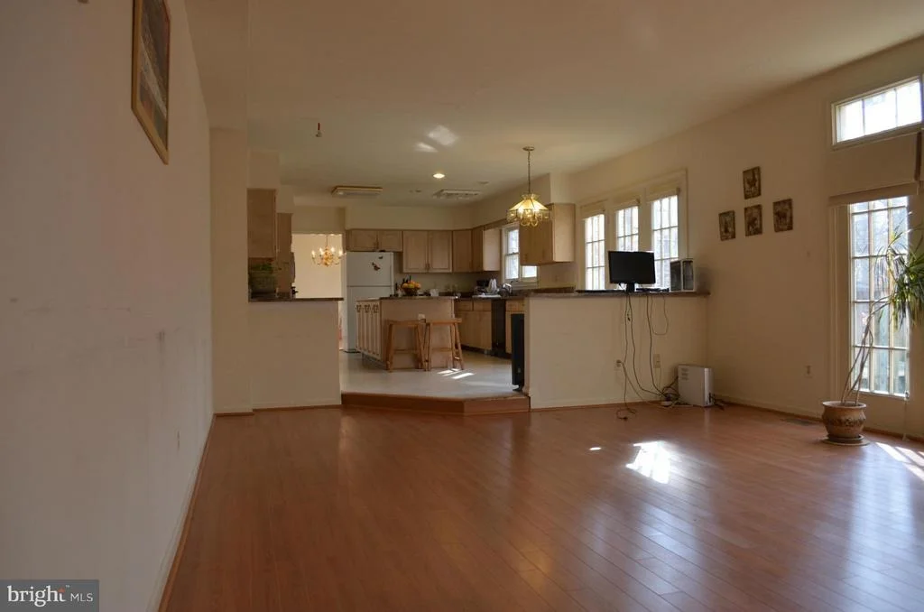 Photo of 5306 TRACTOR LANE