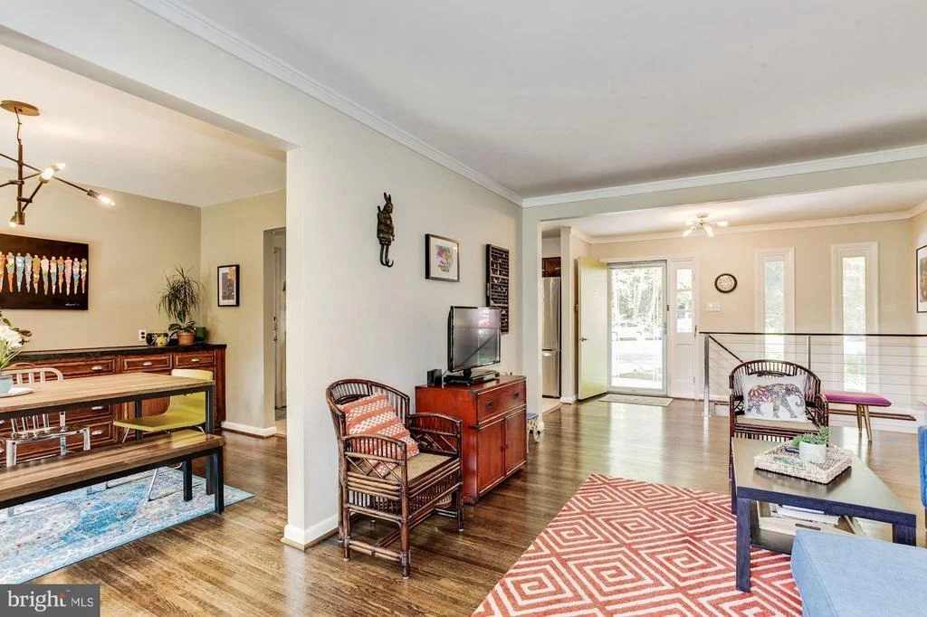 Photo of 7104 HADLOW COURT