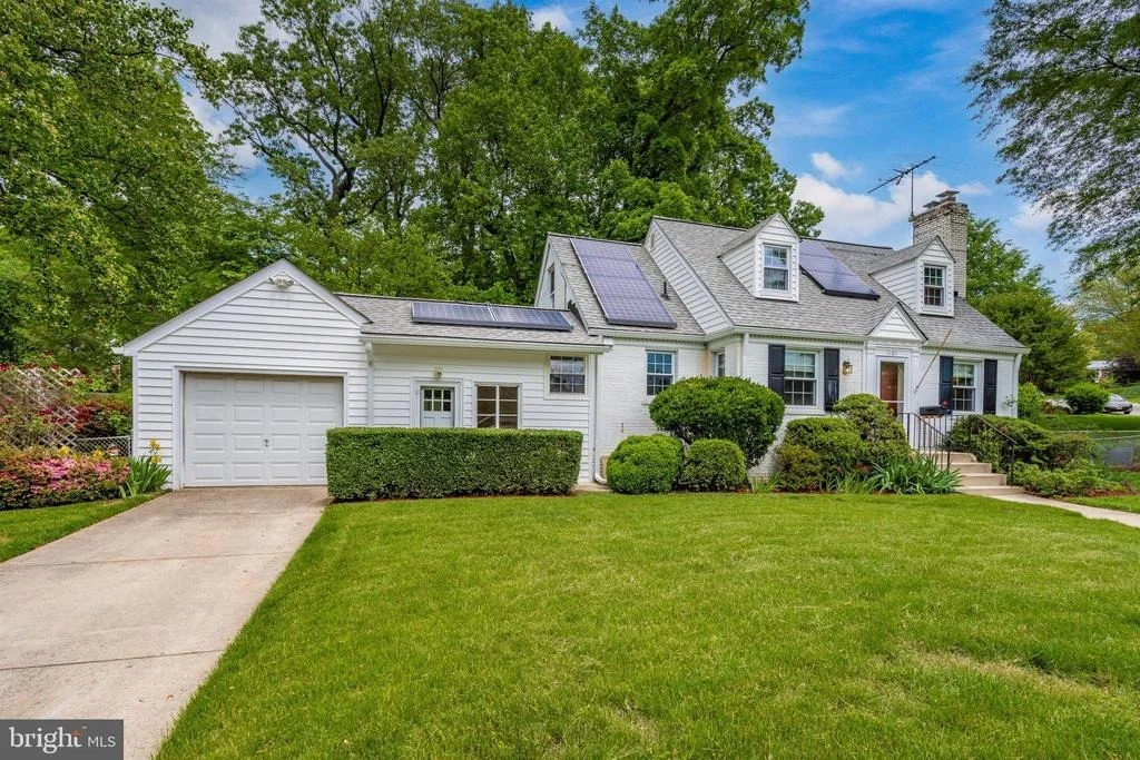 Photo of 1101 ROSWELL DRIVE