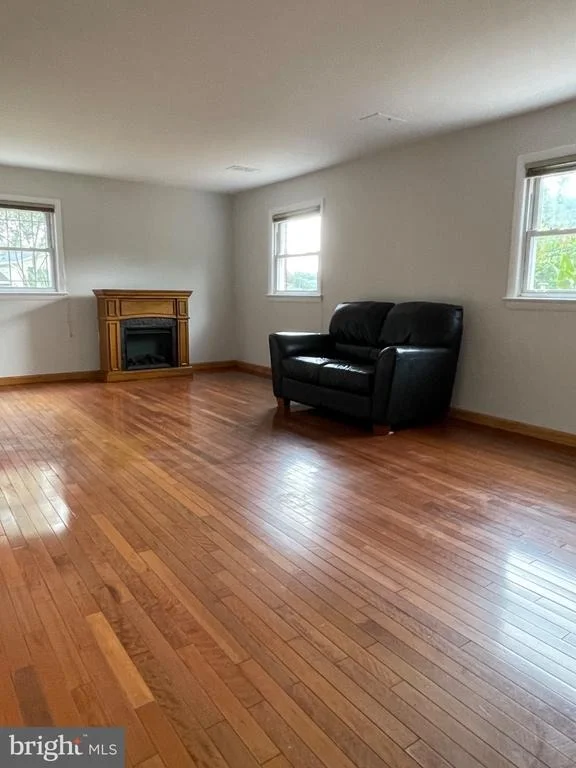 Photo of 2407 HAYDEN DRIVE