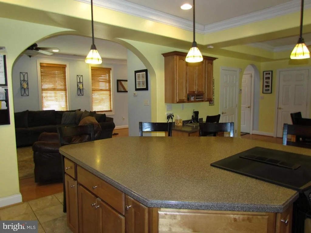 Photo of 1615 HILLTOP ROAD