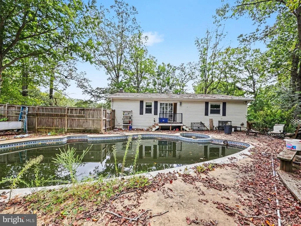 Photo of 211 MIDSHIPMAN CIRCLE