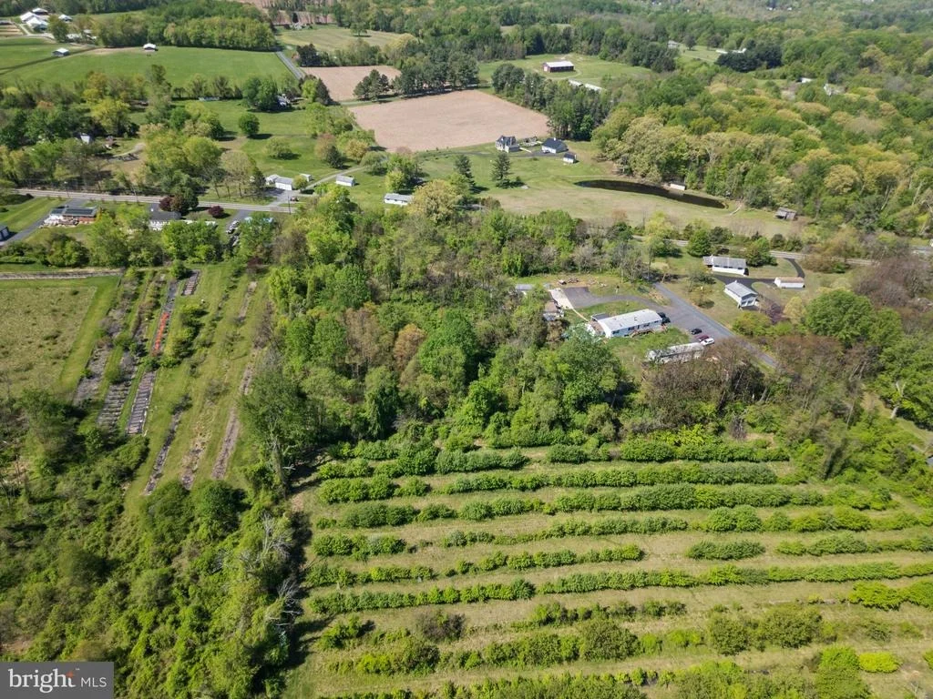Photo of 2302 CASTLETON ROAD