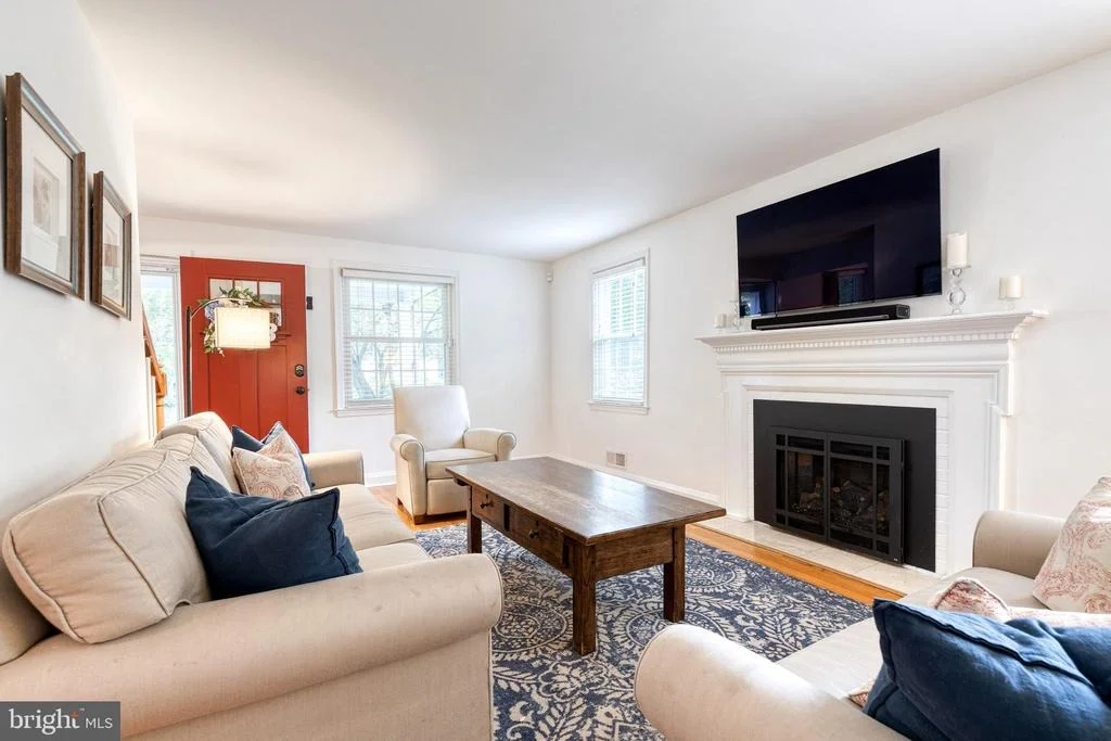Photo of 533 BROOK ROAD