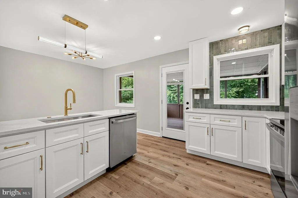 Photo of 4016 MAPLETON DRIVE