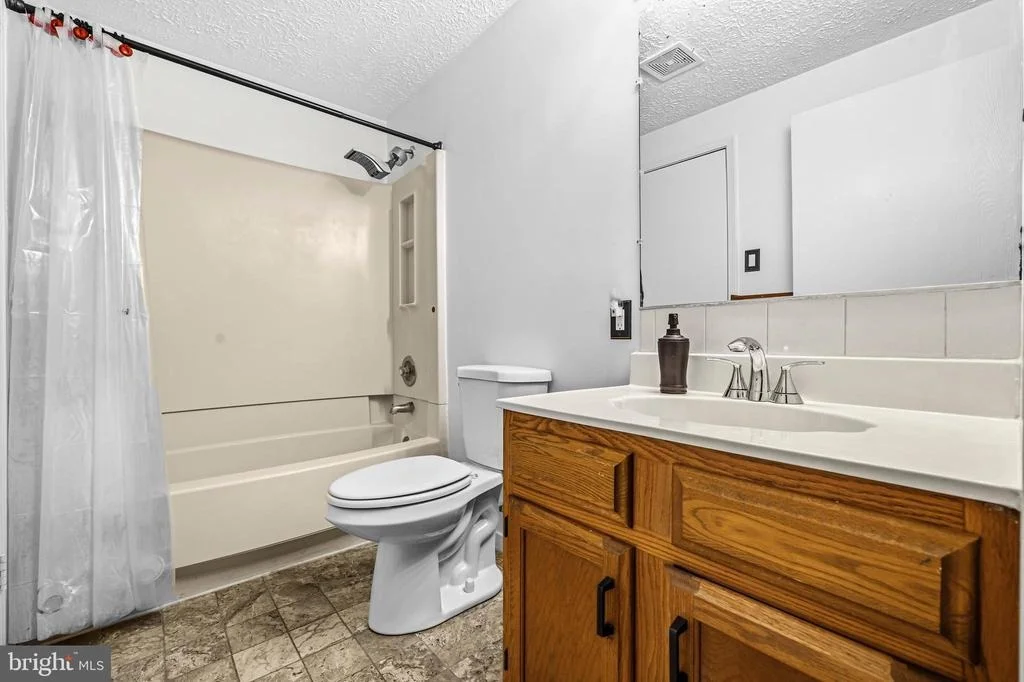 Photo of 7528 BRENISH DRIVE