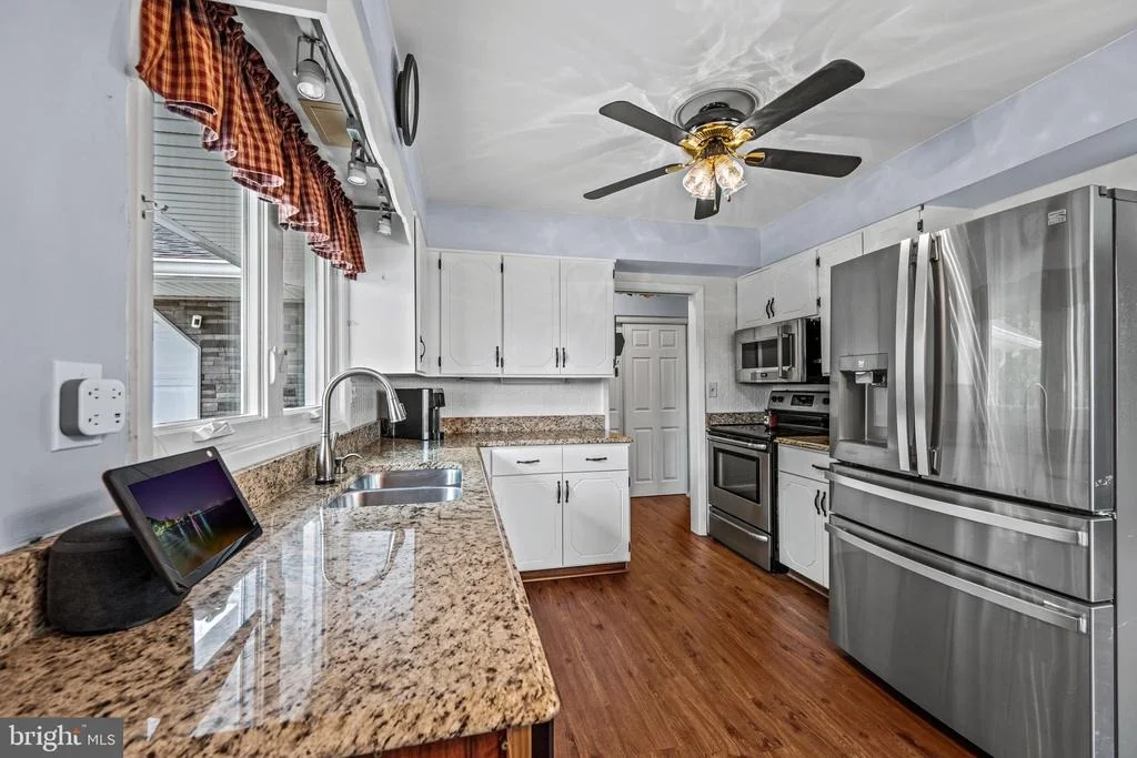 Photo of 4090 BOTELER ROAD
