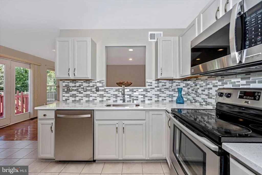 Photo of 12207 EMERALD WAY