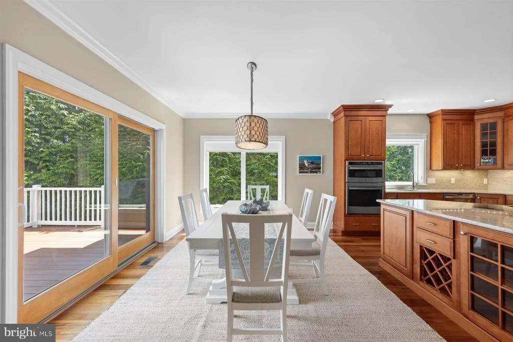 Photo of 309 W 5TH STREET