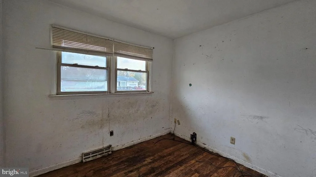 Photo of 1500 VENUS DRIVE