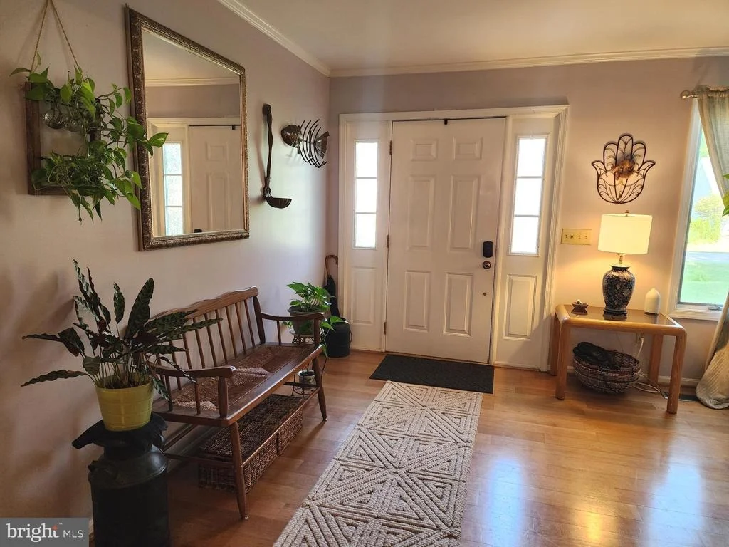 Photo of 19605 DOE DRIVE