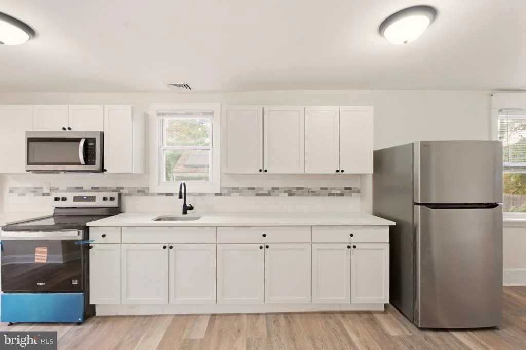Photo of 542 BERLIN ROAD