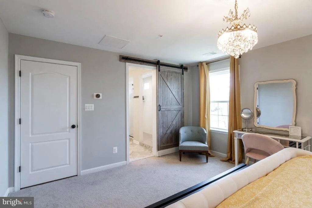 Photo of 1504 TOUCHARD DRIVE