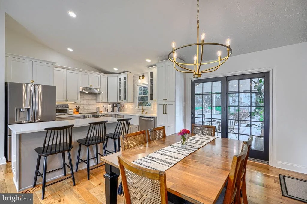 Photo of 1004 PEPPARD DRIVE
