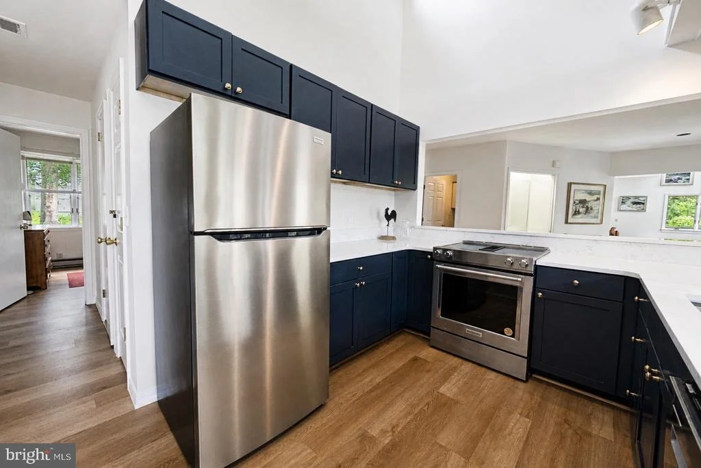 Photo of 701 SHORELINE DRIVE