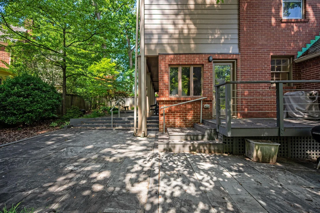 Photo of 1522 DALE