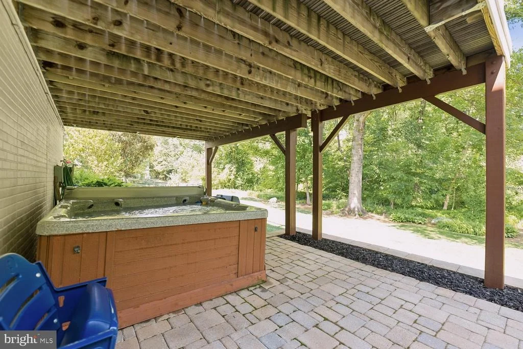 Photo of 9200 WYETH LANE