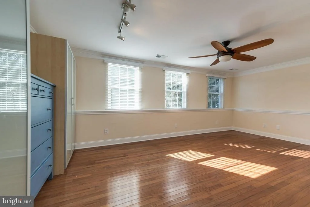 Photo of 11263 VALLEY BEND DRIVE