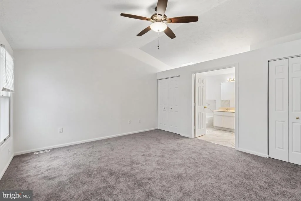 Photo of 3049 MEMORY LANE