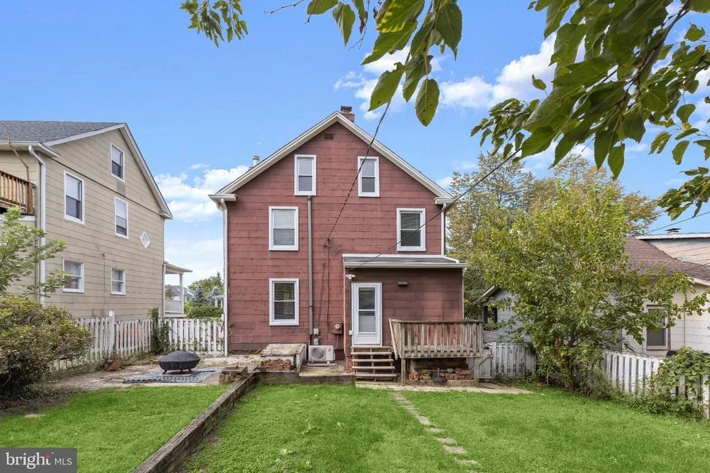 Photo of 2708 EVERGREEN AVENUE