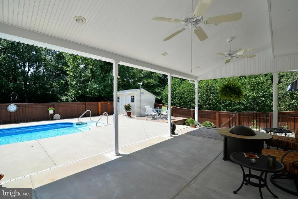 Photo of 1023 BEXHILL DRIVE