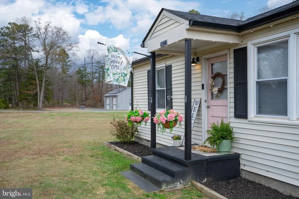 Photo of 2623 JEFFERSON HIGHWAY