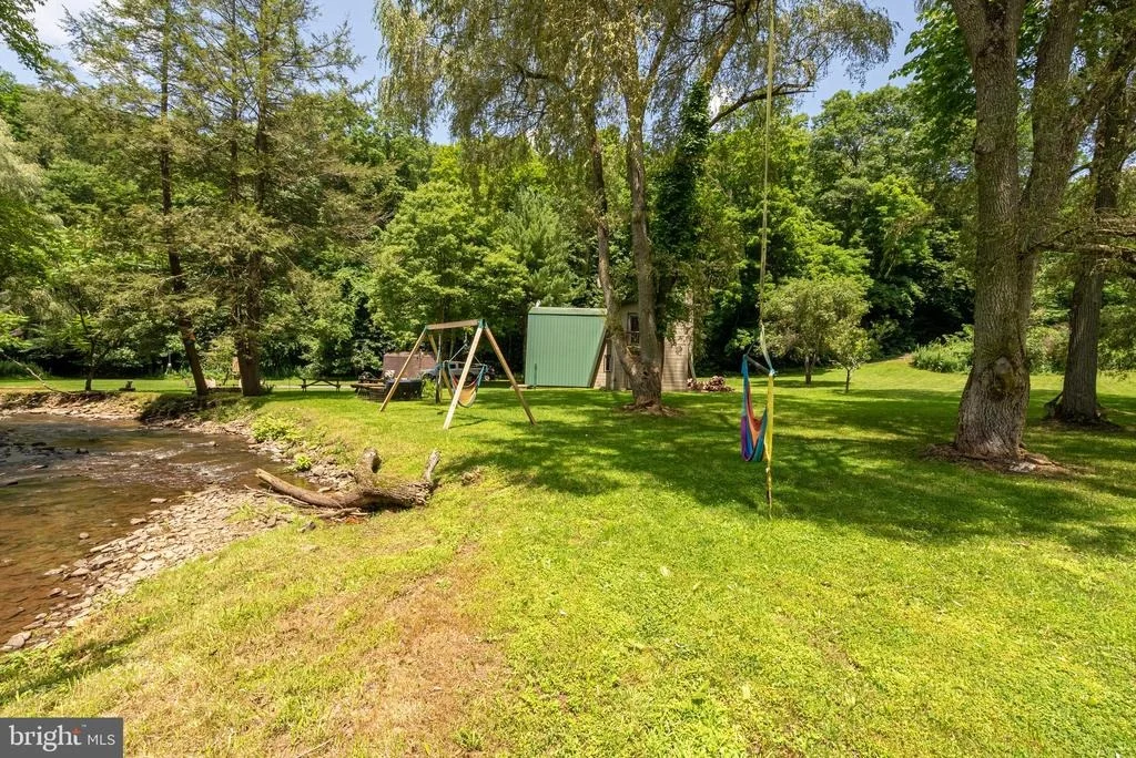 Photo of 4838 BEAR CREEK ROAD