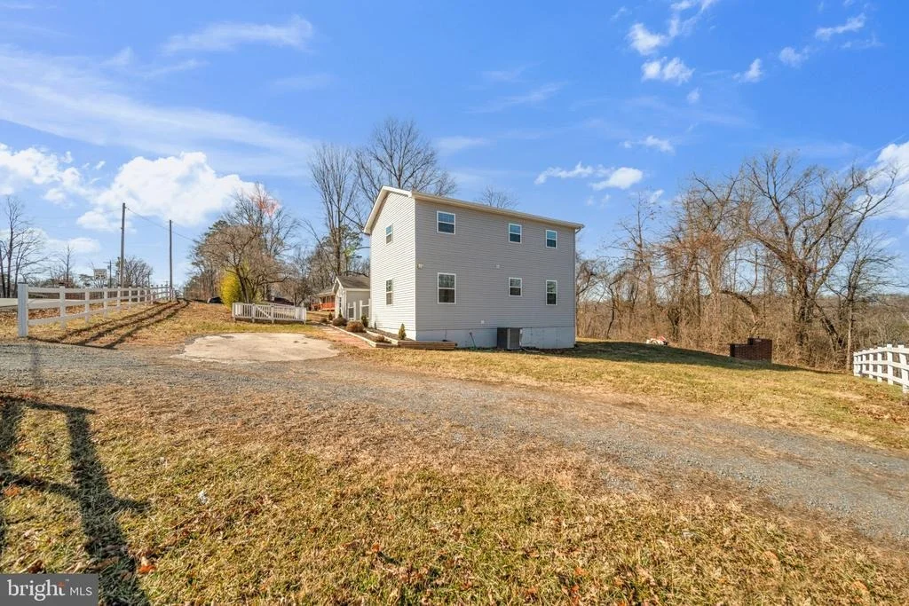 Photo of 671 PINE RIDGE DRIVE