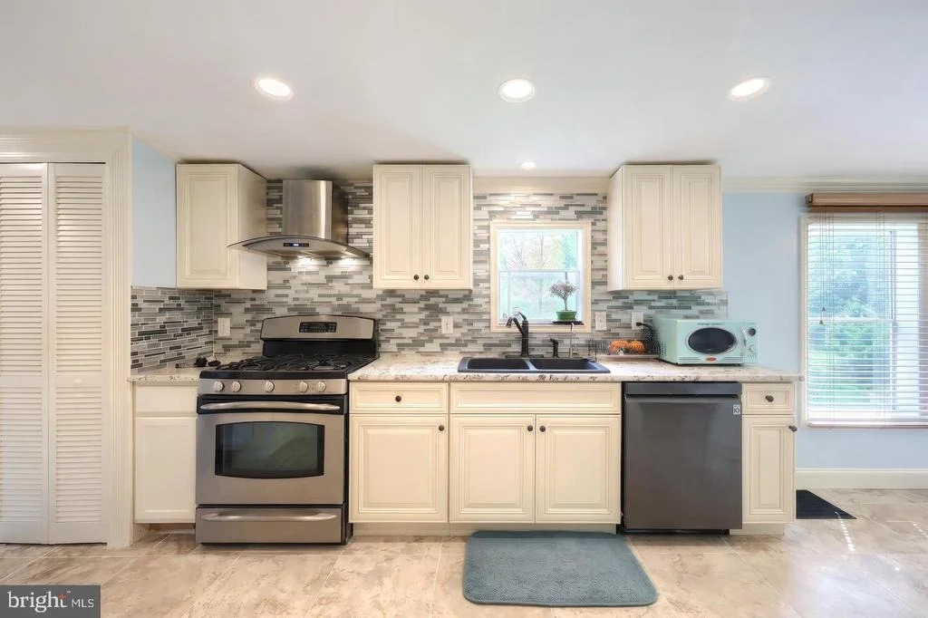 Photo of 105 WEIRE ROAD