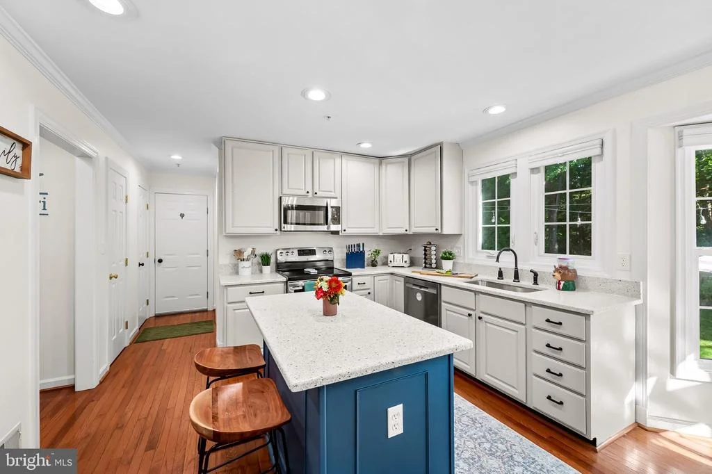 Photo of 12003 BACKUS DRIVE