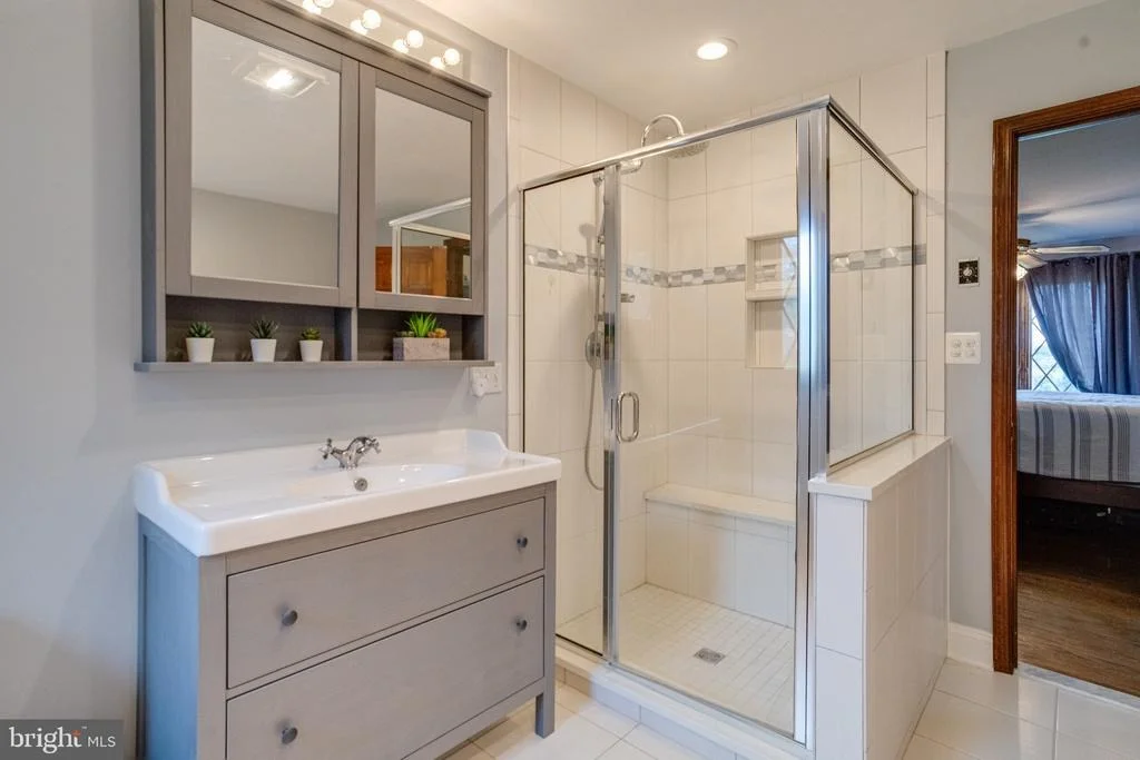 Photo of 2300 KINGS ARMS DRIVE